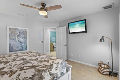 Casa en venta en Anna Maria, Florida, 4 dormitorios, 152.36 m2 № 2147982 - foto 19