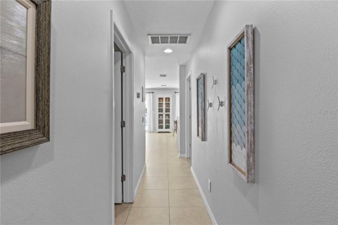 Casa en venta en Anna Maria, Florida, 4 dormitorios, 152.36 m2 № 2147982 - foto 29