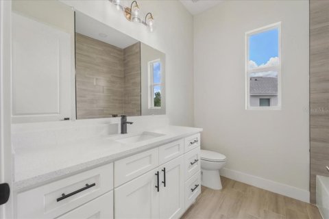 House in Lehigh Acres, Florida 3 bedrooms, 162.58 sq.m. № 1807010 - photo 13