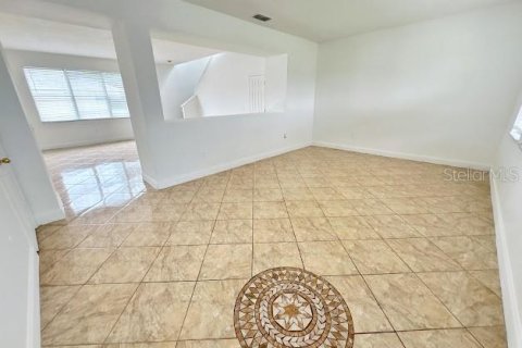 House in Kissimmee, Florida 4 bedrooms, 237.92 sq.m. № 2235477 - photo 12
