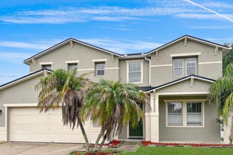House in Kissimmee, Florida 4 bedrooms, 237.92 sq.m. № 2235477 - photo 2
