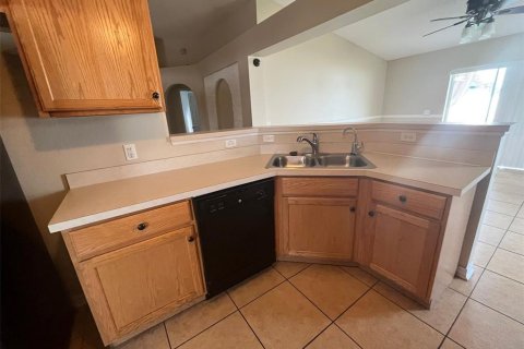 House in Kissimmee, Florida 4 bedrooms, 174.1 sq.m. № 1908436 - photo 18