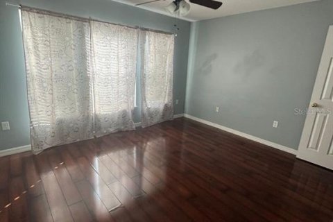 House in Kissimmee, Florida 4 bedrooms, 174.1 sq.m. № 1908436 - photo 11