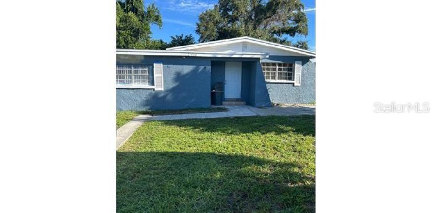 Villa ou maison à Tampa, Floride 3 chambres, 112.97 m2 № 2432631