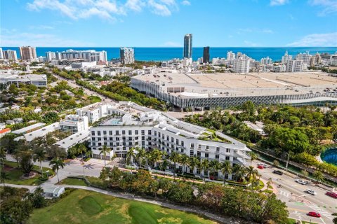 Condo in Miami Beach, Florida, 1 bedroom  № 1779472 - photo 22