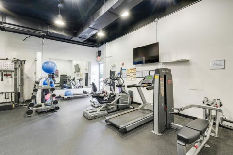 Condo in Miami Beach, Florida, 1 bedroom  № 1779472 - photo 26