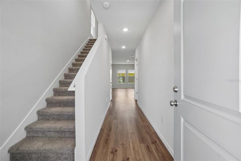 Villa ou maison à vendre à Zephyrhills, Floride: 4 chambres, 206.8 m2 № 2198099 - photo 11