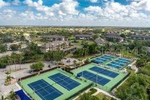 House in Punta Gorda, Florida 2 bedrooms, 133.59 sq.m. № 1657987 - photo 28