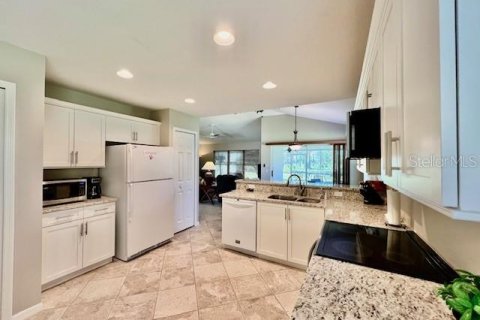 House in Punta Gorda, Florida 2 bedrooms, 133.59 sq.m. № 1657987 - photo 7