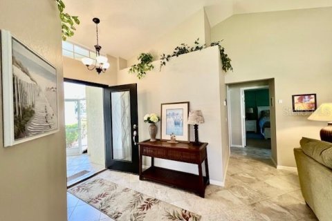 House in Punta Gorda, Florida 2 bedrooms, 133.59 sq.m. № 1657987 - photo 2