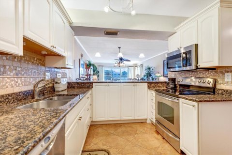 Condominio en venta en Longboat Key, Florida, 2 dormitorios, 97.18 m2 № 1770968 - foto 9