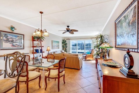 Condominio en venta en Longboat Key, Florida, 2 dormitorios, 97.18 m2 № 1770968 - foto 13
