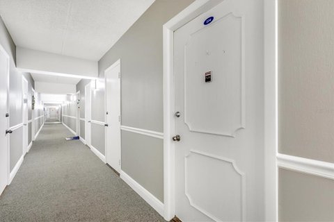 Condominio en venta en Longboat Key, Florida, 2 dormitorios, 97.18 m2 № 1770968 - foto 6