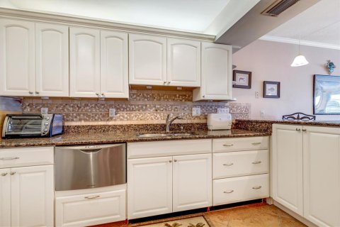 Condominio en venta en Longboat Key, Florida, 2 dormitorios, 97.18 m2 № 1770968 - foto 11