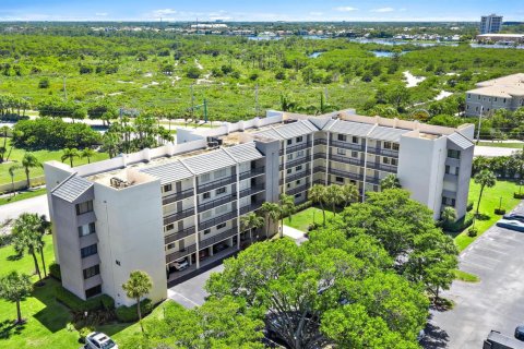 Condominio en venta en Jupiter, Florida, 2 dormitorios, 139.35 m2 № 2086552 - foto 18