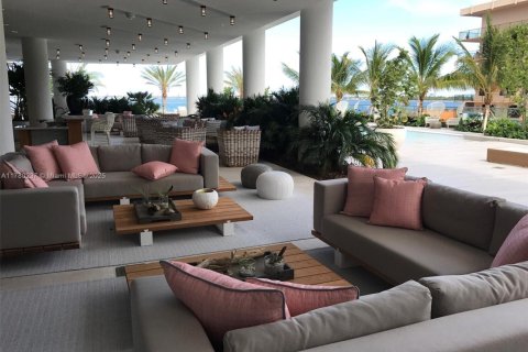 Copropriété à louer à Miami, Floride: 2 chambres, 98.48 m2 № 1839440 - photo 9