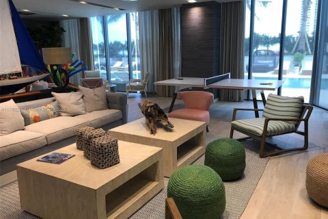 Copropriété à louer à Miami, Floride: 2 chambres, 98.48 m2 № 1839440 - photo 4