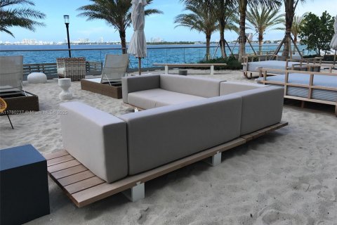 Copropriété à louer à Miami, Floride: 2 chambres, 98.48 m2 № 1839440 - photo 6