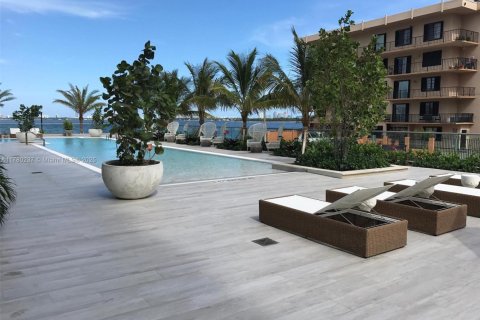 Copropriété à louer à Miami, Floride: 2 chambres, 98.48 m2 № 1839440 - photo 8