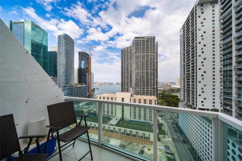 Copropriété à louer à Miami, Floride: 2 chambres, 119.75 m2 № 2089470 - photo 4