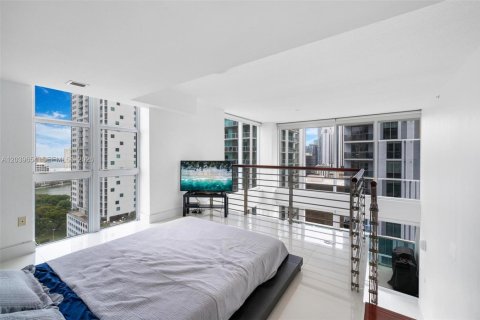 Copropriété à louer à Miami, Floride: 2 chambres, 119.75 m2 № 2089470 - photo 17