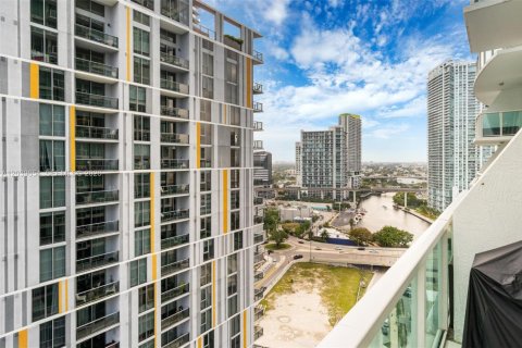 Copropriété à louer à Miami, Floride: 2 chambres, 119.75 m2 № 2089470 - photo 14