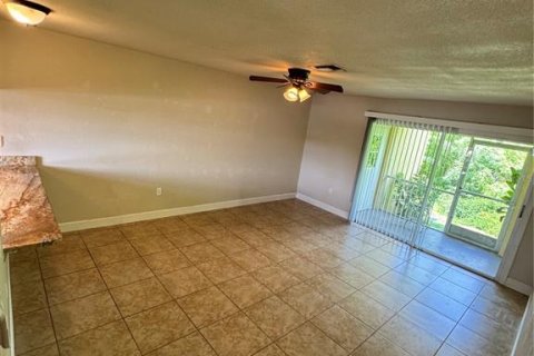 Apartamento en alquiler en Punta Gorda, Florida, 1 dormitorio, 60.39 m2 № 1866812 - foto 11