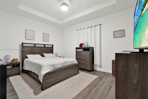 Adosado en venta en Miami, Florida, 3 dormitorios, 137.77 m2 № 1830244 - foto 12