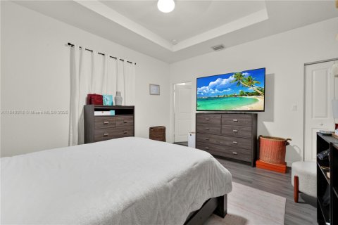 Adosado en venta en Miami, Florida, 3 dormitorios, 137.77 m2 № 1830244 - foto 14