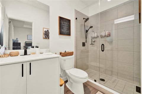 Adosado en venta en Miami, Florida, 3 dormitorios, 137.77 m2 № 1830244 - foto 13