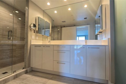 Снять в аренду кондоминиум в Форт-Лодердейл, Флорида 2 спальни, 130.43м2, № 2024847 - фото 20