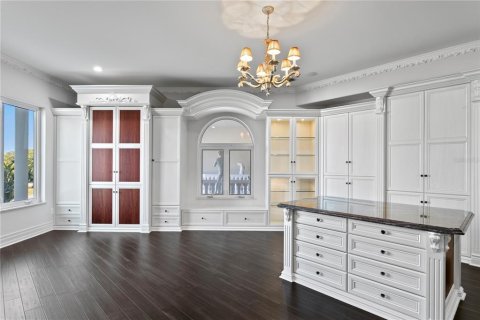 Купить виллу или дом в Тиерра-Верде, Флорида 6 комнат, 1273.78м2, № 2140028 - фото 9