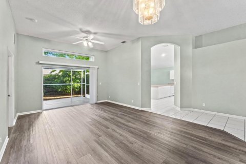 Villa ou maison à vendre à Jupiter, Floride: 3 chambres, 153.2 m2 № 2389903 - photo 3