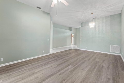 Villa ou maison à vendre à Jupiter, Floride: 3 chambres, 153.2 m2 № 2389903 - photo 15