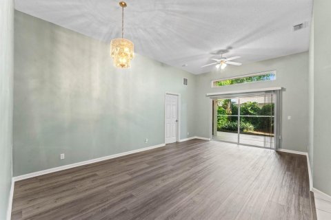 Villa ou maison à vendre à Jupiter, Floride: 3 chambres, 153.2 m2 № 2389903 - photo 14
