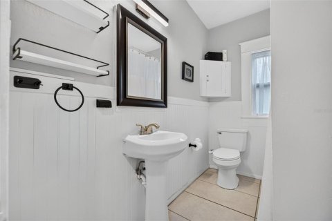 Villa ou maison à vendre à Tampa, Floride: 3 chambres, 104.79 m2 № 2409990 - photo 15