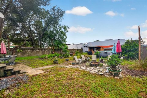 Villa ou maison à vendre à Tampa, Floride: 3 chambres, 104.79 m2 № 2409990 - photo 17