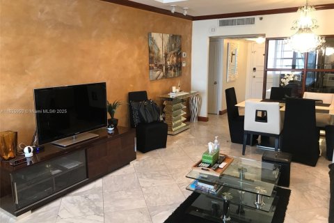 Copropriété à louer à Miami Beach, Floride: 1 chambre, 82.68 m2 № 1694892 - photo 7