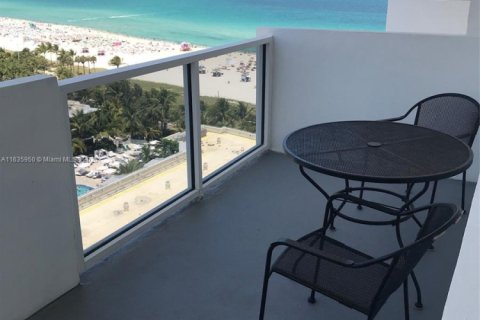 Copropriété à louer à Miami Beach, Floride: 1 chambre, 82.68 m2 № 1694892 - photo 3