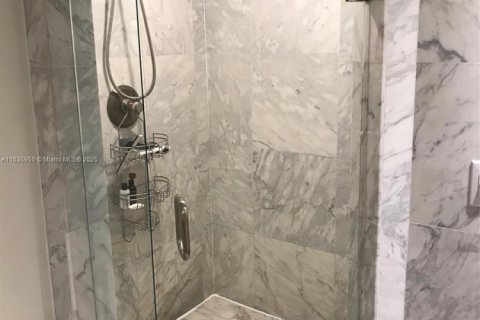 Copropriété à louer à Miami Beach, Floride: 1 chambre, 82.68 m2 № 1694892 - photo 28