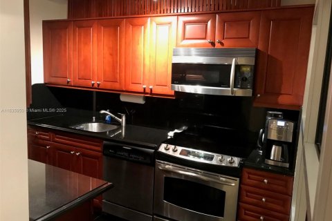 Copropriété à louer à Miami Beach, Floride: 1 chambre, 82.68 m2 № 1694892 - photo 15