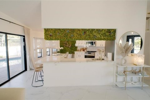 House in Port Charlotte, Florida 3 bedrooms, 135.82 sq.m. № 1876712 - photo 3