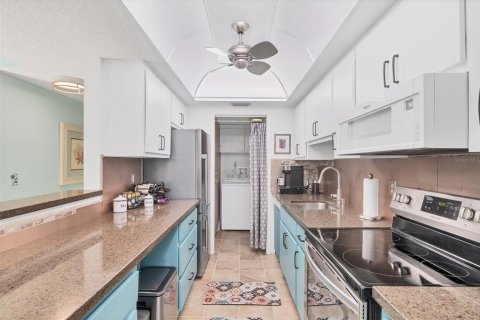 Купить кондоминиум в Сарасота, Флорида 6 комнат, 114.83м2, № 1780962 - фото 10