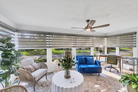 Condo in Sarasota, Florida, 2 bedrooms  № 1780962 - photo 18