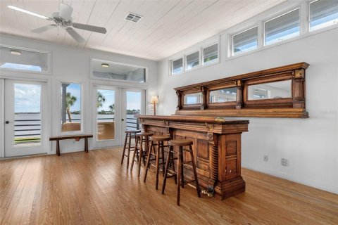 Casa en venta en Sarasota, Florida, 6 dormitorios, 791.99 m2 № 2429563 - foto 23