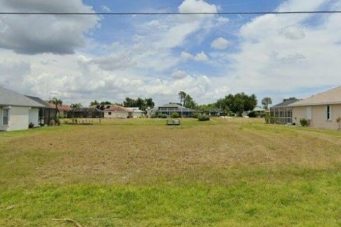 Land in Rotonda, Florida № 1841454 - photo 1