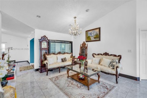 Villa ou maison à louer à Wellington, Floride: 4 chambres, 239.69 m2 № 2059230 - photo 11