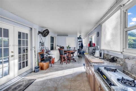 Villa ou maison à louer à Wellington, Floride: 4 chambres, 239.69 m2 № 2059230 - photo 30