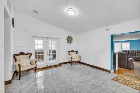 Villa ou maison à louer à Wellington, Floride: 4 chambres, 239.69 m2 № 2059230 - photo 12