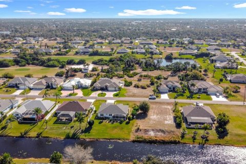 Land in Rotonda, Florida № 2239082
